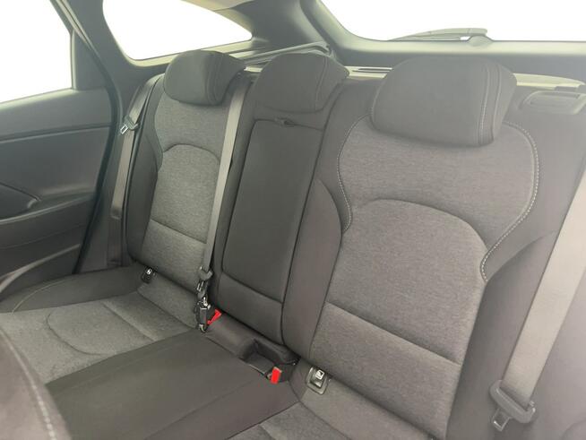 Hyundai i30 1.5 T-GDI 48V Smart DCT Kombi Warszawa - zdjęcie 12