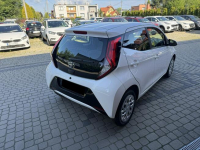 Toyota Aygo 1,0 72KM  Klima  Kamera  CarPlay Orzech - zdjęcie 7