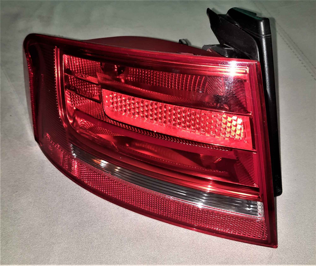 Oryginalna lampa  (lewy tył)  Audi A4 B8 (Sedan) Jaworzno - zdjęcie 8