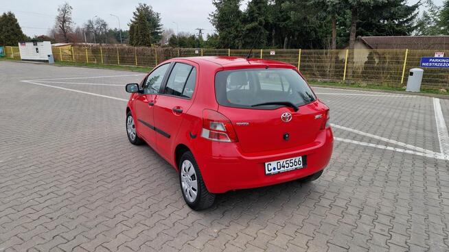 Toyota Yaris 5 Drzwi Z Niemiec Klimatyzacja Opłacona Rawa Mazowiecka - zdjęcie 4
