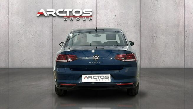 Volkswagen Passat 1.5 TSI EVO Bussines DSG sedan Warszawa - zdjęcie 4