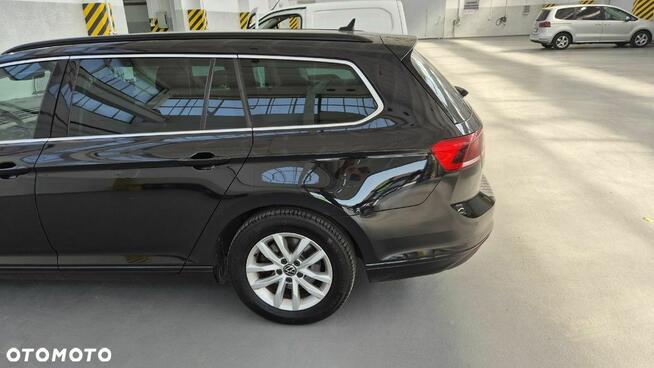 Volkswagen Passat 2.0 TDI EVO Business Płock - zdjęcie 5