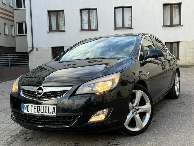 Opel Astra 1.4 Turbo 140KM Cosmo Navi Alu19  Service NAP !!! Sokołów Podlaski - zdjęcie 2