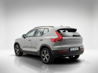 Volvo XC 40 B3 Plus Dark aut ! Z Polskiego Salonu ! Faktura Vat ! Warszawa - zdjęcie 3