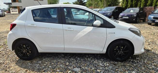 TOYOTA YARIS- 1.5 HYBRYDA- 2017r. Grodzisk Mazowiecki - zdjęcie 6