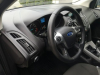 Ford Focus 1.0 12V 125KM  Klimatronik Halogeny Isofix  HAK Gwarancja Strzegom - zdjęcie 12