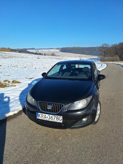 Seat Ibiza, 70KM, 2011r Kraków - zdjęcie 1