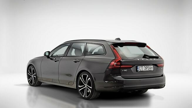 Volvo V60 D R-Design aut  ! Z Polskiego Salonu ! Faktura VAT ! Warszawa - zdjęcie 3