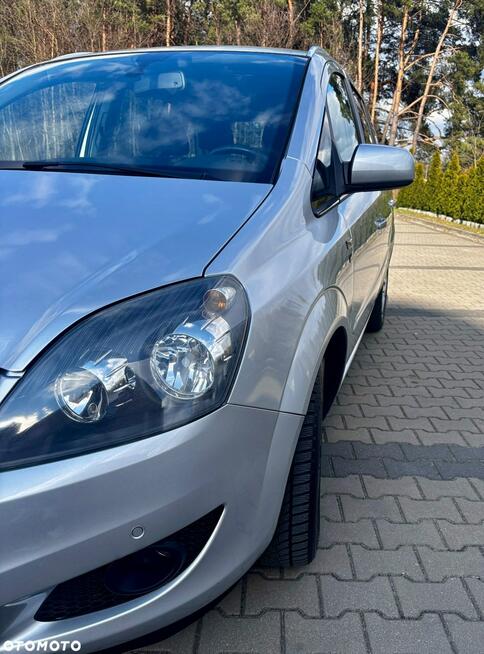 Opel Zafira 1.6 benz*115KM*7 Osobowy Ostrów Mazowiecka - zdjęcie 11