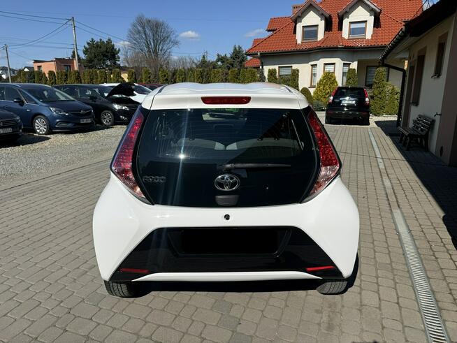 Toyota Aygo !! Rezerwacja !! Orzech - zdjęcie 8