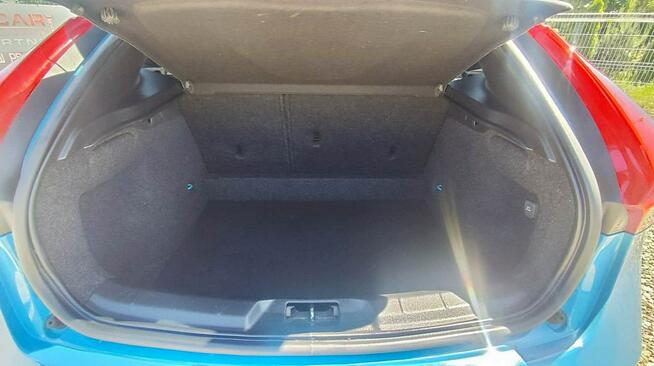 Volvo V40 R Design Xenon Navi Skóry Gwarancja Kutno - zdjęcie 12