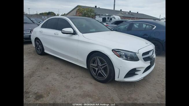 Mercedes C 300 4Matic / pakiet AMG / niski przebieg Warszawa - zdjęcie 3