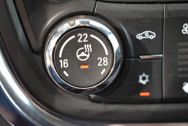 1,4 BENZ.140 KM 4X4! KAMERA! NAWIGACJA BI-KSENON TEMPOMAT !! Białogard - zdjęcie 12