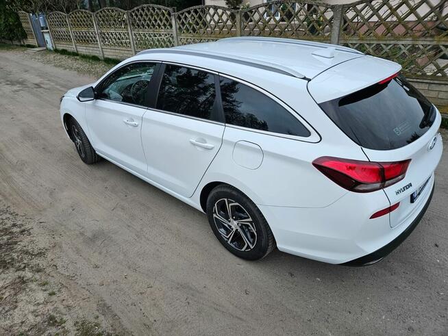 Hyundai i30 Kombi 1.5 DPI 110 KM Comfort | 2021 | 39 000 km Wolica - zdjęcie 1