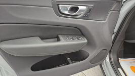 Volvo XC 60 B4 B Plus Dark aut ! Z Polskiego Salonu ! Faktura Vat ! Warszawa - zdjęcie 10