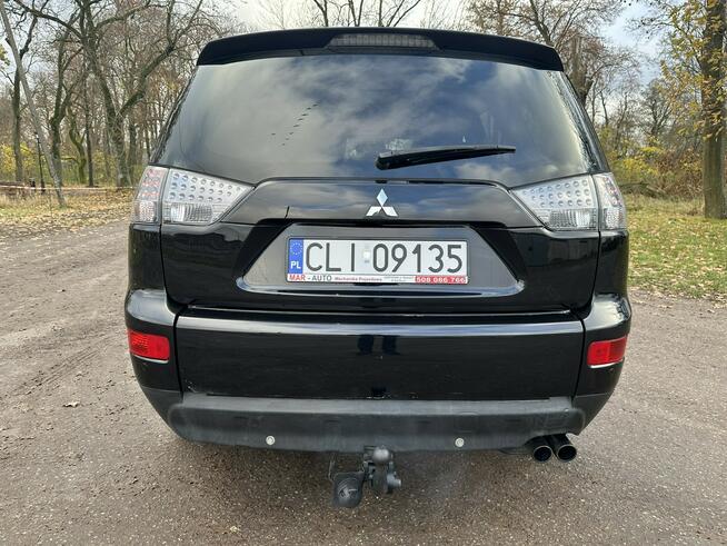 Mitsubishi Outlander 2,0 DI-D 140 KM 4WD Skóry Xenon 7-Osób Uszkodzony Józefkowo - zdjęcie 7