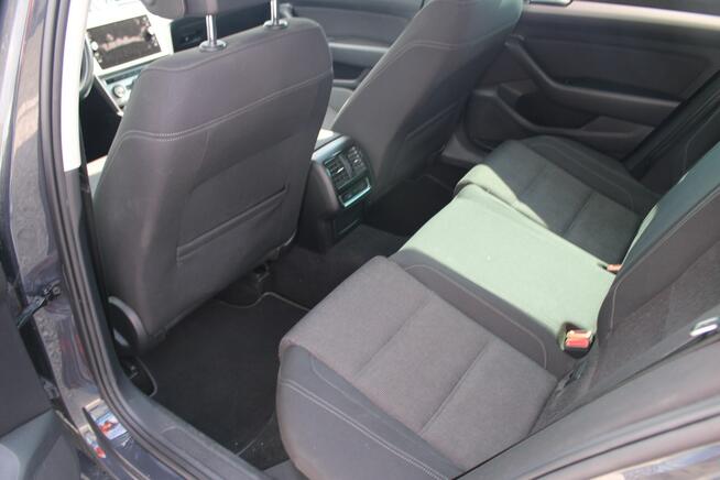 Volkswagen Passat Salon Polska Comfortline Warszawa - zdjęcie 12
