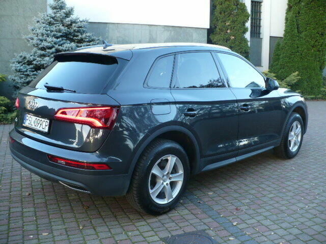 AUDI Q5 2.0 TDI quattro S tronic 190 KM Strzałkowo - zdjęcie 6