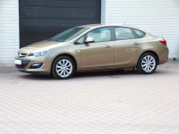 Opel Astra Klimatronic /Automat /Gwarancja /1,6 /115KM /2013 Mikołów - zdjęcie 9