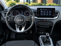 Kia Cee'd 1.5T 160 LED Climatronic Zadbana - Salon PL Gdynia - zdjęcie 11