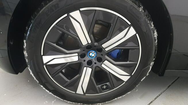 BMW iX xDrive40 76.6kWh ! Z Polskiego Salonu ! Faktura Vat 23% ! Warszawa - zdjęcie 9