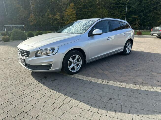 Volvo V60 Automat 2.0D Lipówki - zdjęcie 4