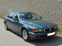 BMW 740