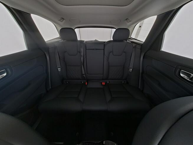 Volvo XC 60 B5(B) AWD Plus Dark FL MY 2026 Tychy - zdjęcie 7