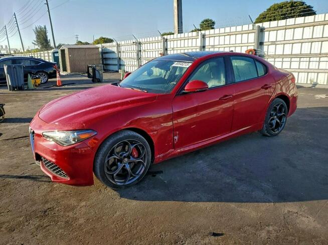 Alfa Romeo Giulia / 2.0 280KM / 4x4 / niski przebieg / Tarnów - zdjęcie 3