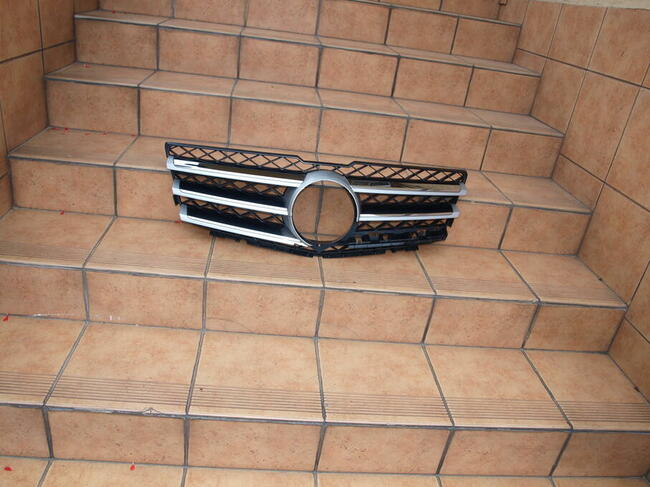 Mercedes GLK grill chrom 2008 - 2012r Kalisz - zdjęcie 11