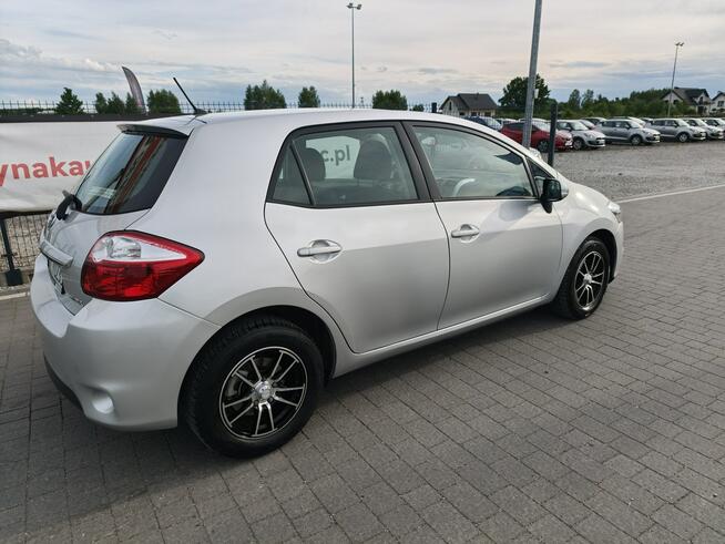 Toyota Auris Lipówki - zdjęcie 11