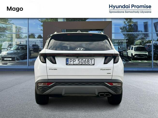 Hyundai Tucson w wersji Executive z elektryczną klapą bagażnika Piła - zdjęcie 4