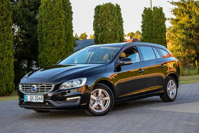 Volvo V60 150KM Navi Ledy Podgrzewane Fotele Tempomat Parktronik Ostrów Mazowiecka - zdjęcie 6