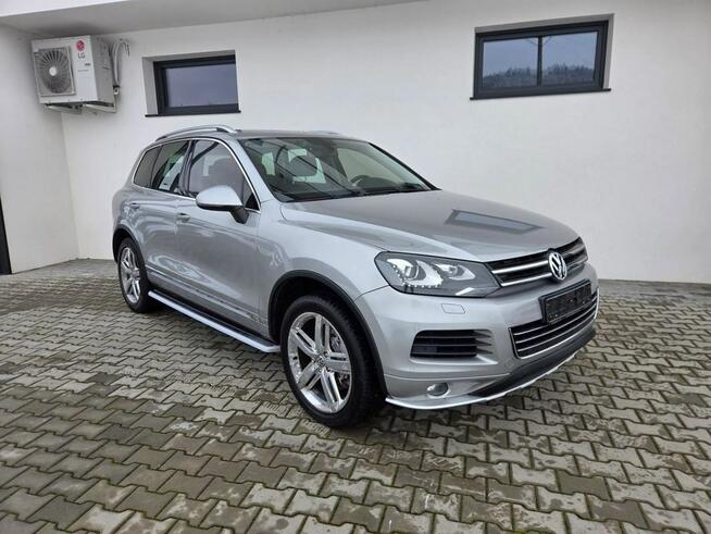 Volkswagen Touareg 3.0 * Hybryda * Europa * navi LEDY xenon skóra Raba Niżna - zdjęcie 5