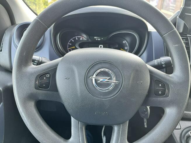 Opel Vivaro 2XL  9-osobowy tylko 188 tys km BEZWYPADKOWY Słupsk - zdjęcie 8