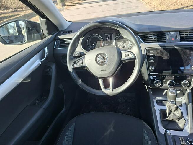 Škoda Octavia Łódź - zdjęcie 8