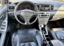 TOYOTA Corolla - Extra WYPOSAŻENIE Legionowo - zdjęcie 10