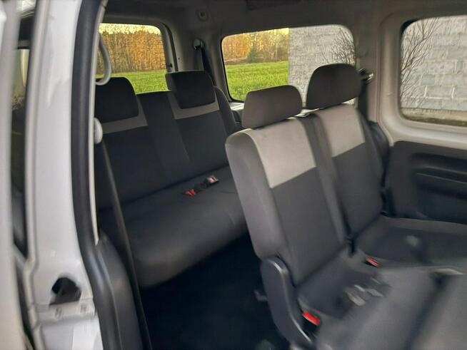 Volkswagen Caddy 2.0 MPI 109 KM  MAXI 7 osobowy Zarejestrowany Gąsocin - zdjęcie 11