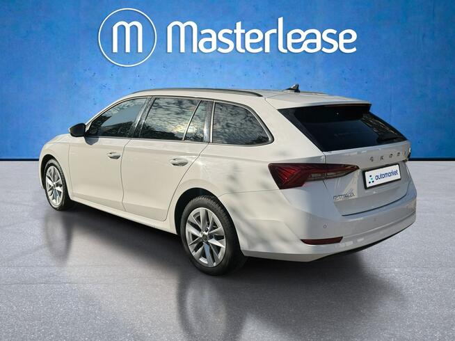 Škoda Octavia 2.0 TDI Ambition! Z Polskiego Salonu ! Faktura 23% ! Warszawa - zdjęcie 7