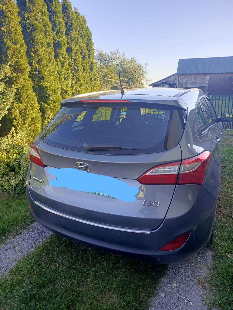 Sprzedam Hyundai i30 Starachowice - zdjęcie 2