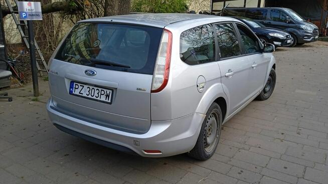 Ford Focus kombi Poznań - zdjęcie 2