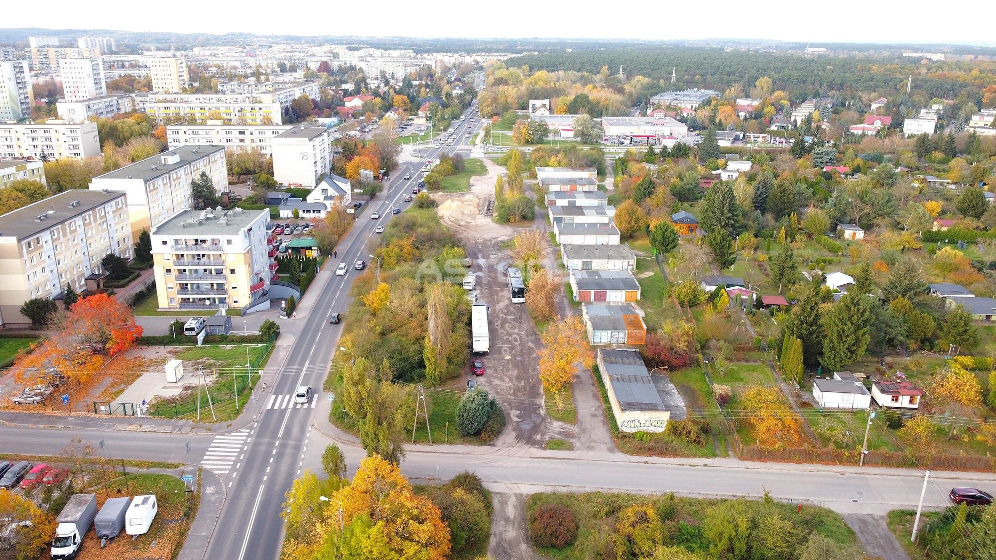 GARAŻ W ŚWIETNEJ LOKALIZACJI NA PIĄTKOWIE! Poznań - zdjęcie 1