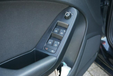 Audi A4 zarejestrowany, ubezpieczony Opole - zdjęcie 8