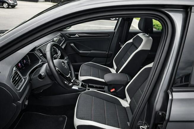 Volkswagen T-Roc Sadlno - zdjęcie 11