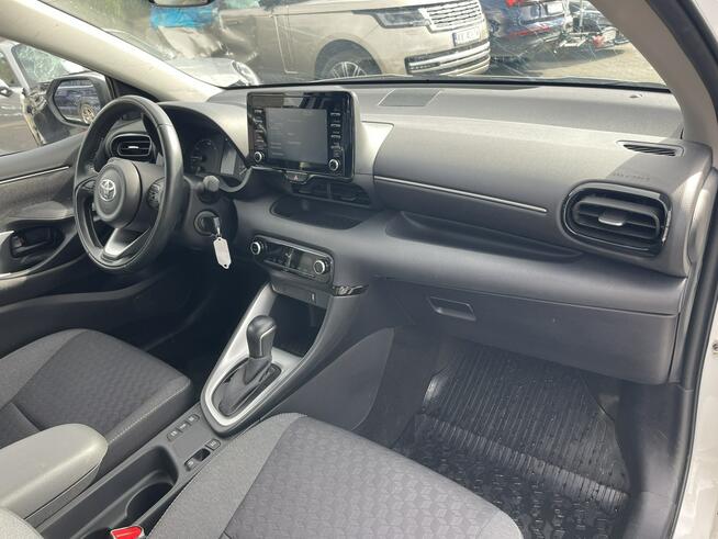 Toyota Yaris Hybryda Automat Kamera Gliwice - zdjęcie 10