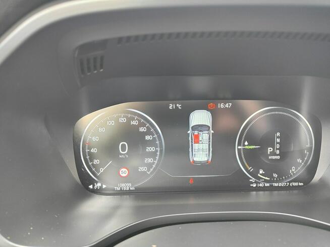 Volvo XC 60 2.0 hybryda plug-in 320 KM Oryginalny Przebieg Serwisowany Twardów - zdjęcie 10