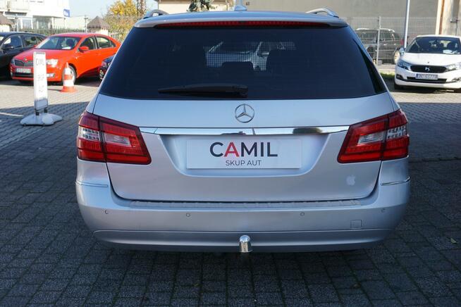 Mercedes E 250 zarejestrowany, ubezpieczony Opole - zdjęcie 6