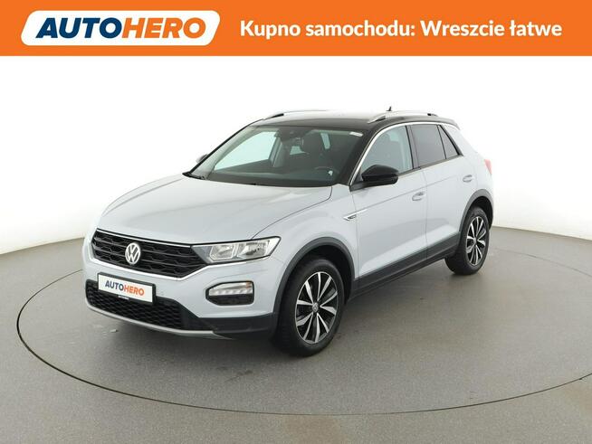 Volkswagen T-Roc Style 150KM navi PDC climatronic ACC Warszawa - zdjęcie 1