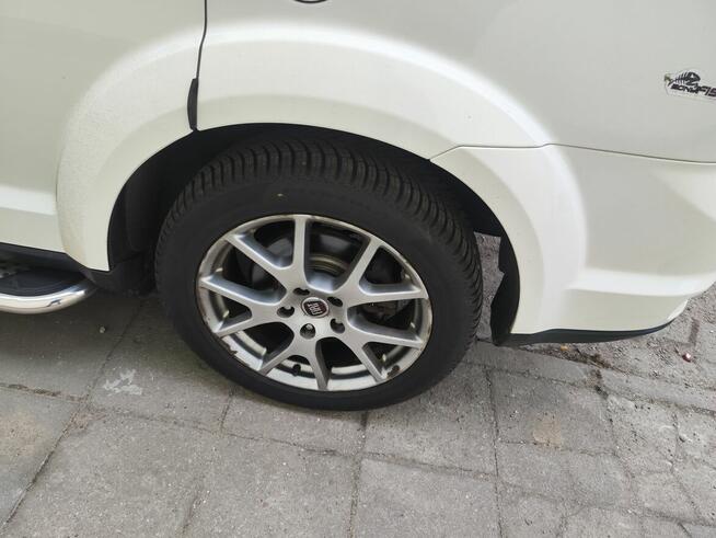 Fiat Freemont 2.0 2014 r. Lounge Chojnice - zdjęcie 2