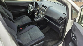 Toyota Verso S 1.3 Vvti 101KM Kamera Klima Serwis Zero Rdzy Otwock Mały - zdjęcie 11